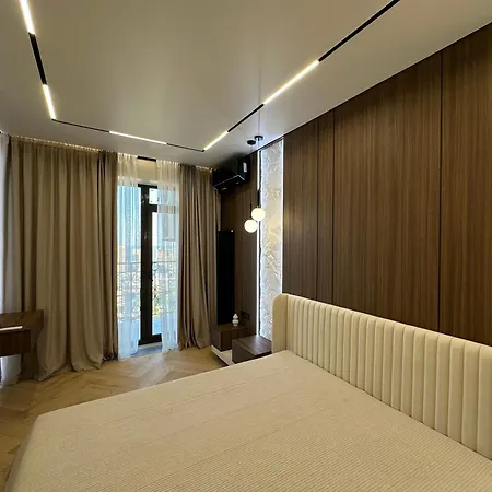 Apartment шикарная видовая в аркадии *